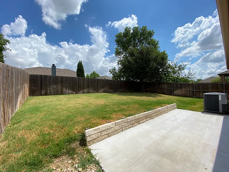 5610 Stockport Dr — Photo 18