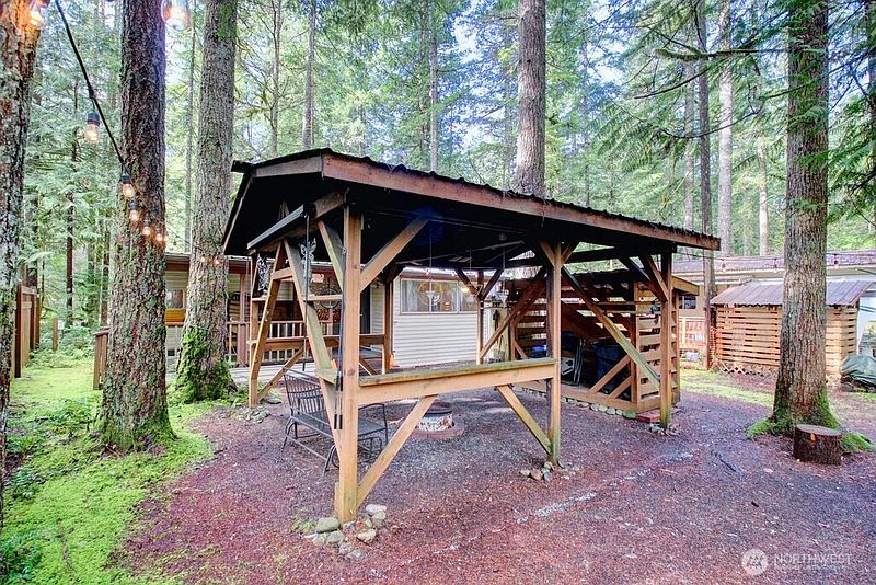 2nd image of 56 Wilderness Way