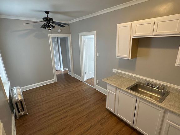 5th image of 10155 S Eberhart Ave #500-1