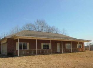 955 Sims Rd, Louisville, MS 39339