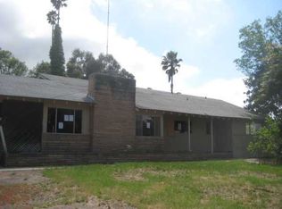 430 Country Club Dr, Escondido, CA 92029