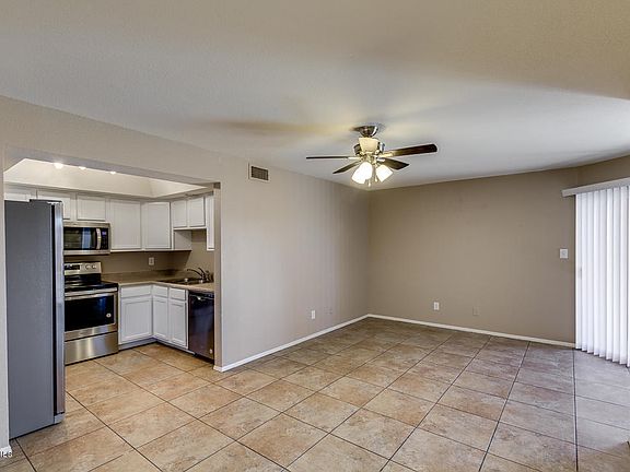 5th image of 1402 S Jentilly Ln Unit 105
