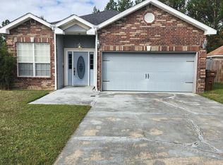 17103 Palm Ridge Dr, Diberville, MS 39540