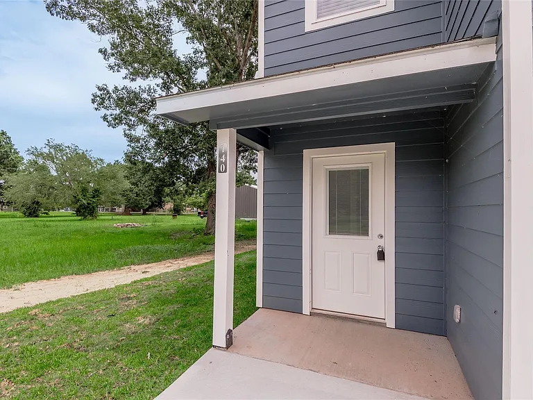 140 N Shady Oaks Dr — Photo 3