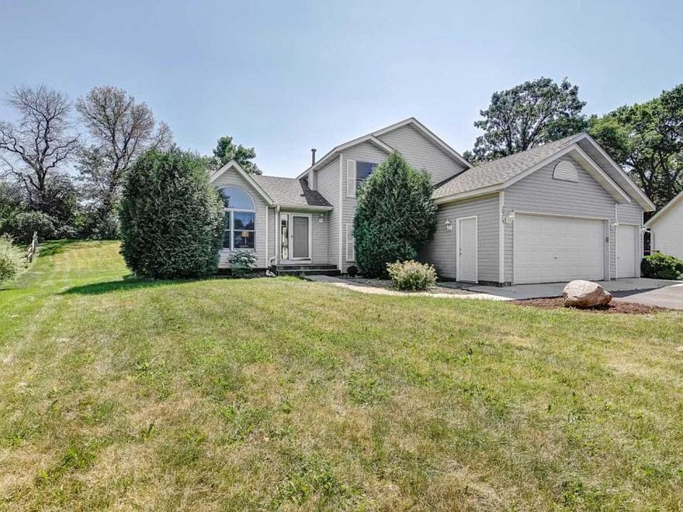 1st image of 2975 Jordan Ct