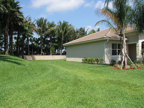 2nd image of 9525 Cobblestone Creek Dr