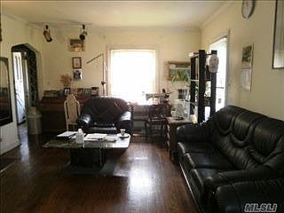 2nd image of 3204 149th St