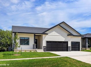 1720 SW Sienna Ct, Grimes, IA 50111