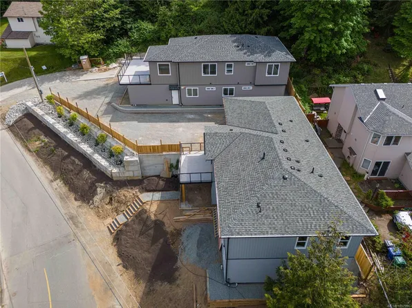5309 Toms Trnabt #101, Nanaimo, BC V9T 5M9