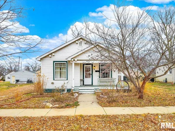 1722 N Logan St, Chillicothe, IL 61523