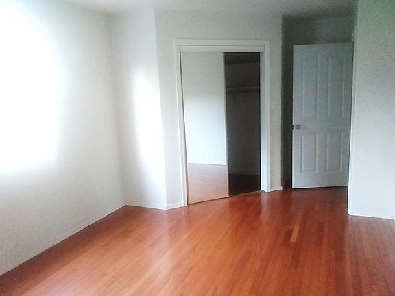 5th image of 270 N 4th St