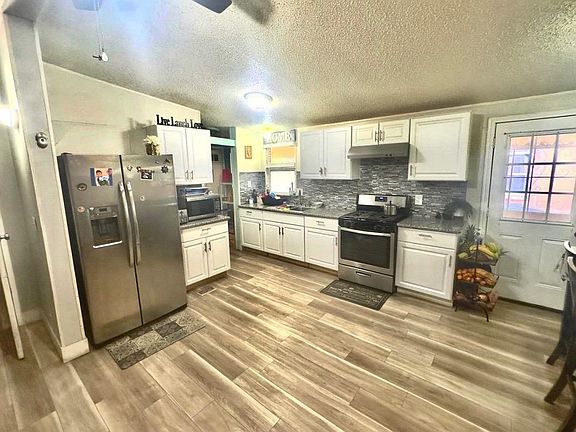 4th image of 2575 S Willow Ave Spc 15