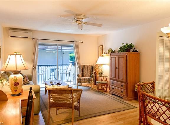 3rd image of 87 N Collier Blvd APT A7
