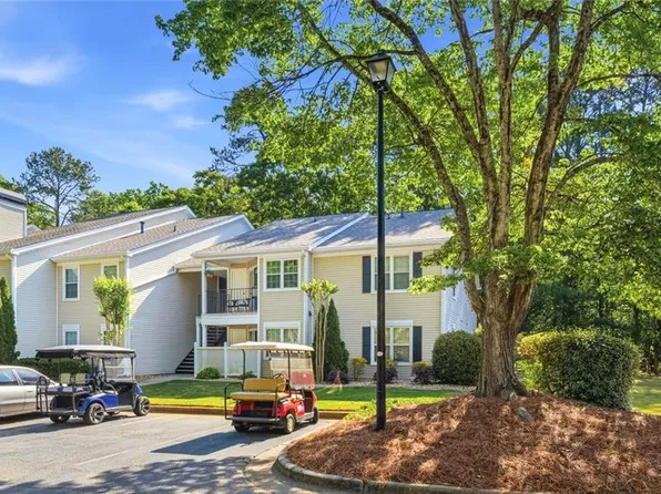 728 Ridgefield Dr, Peachtree City, GA 30269