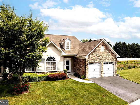 3rd image of 31142 Mills Chase Dr #9