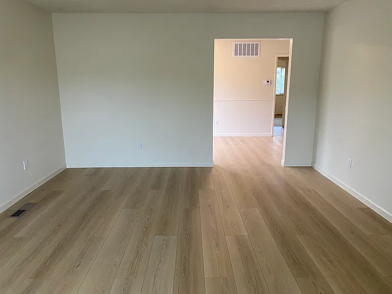 544 Joaquin Dr — Photo 9
