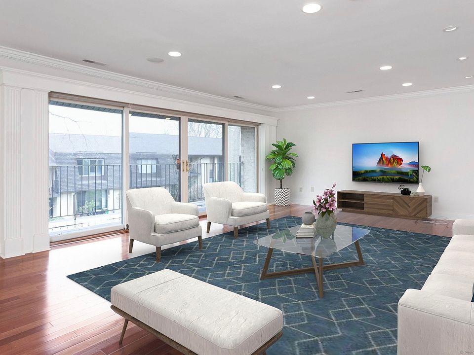 Living Rm. (Virtually staged)