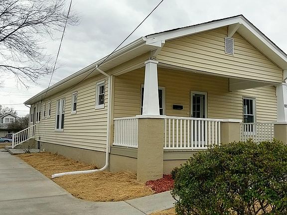2nd image of 952 Hiawassee Ave