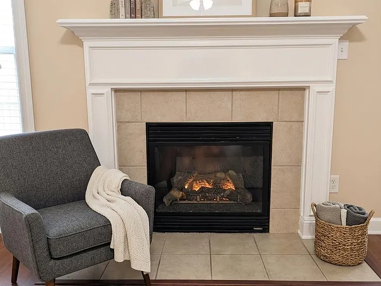 102 W Kilburn Cir — Photo 6