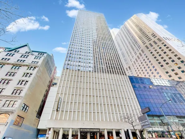 100 E Walton St APT 38C, Chicago, IL 60611