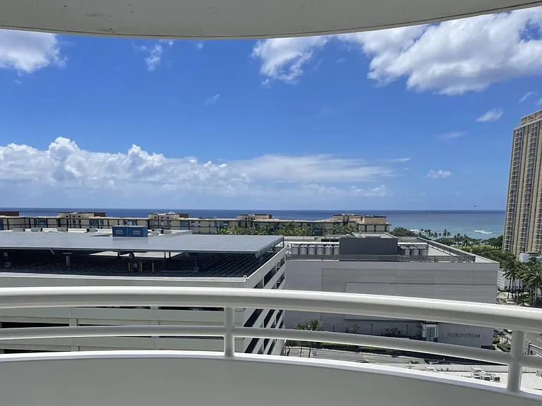 1341 Kapiolani Blvd #16A — Photo 21