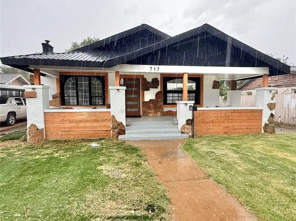 717 E Walnut St, Altus, OK 73521