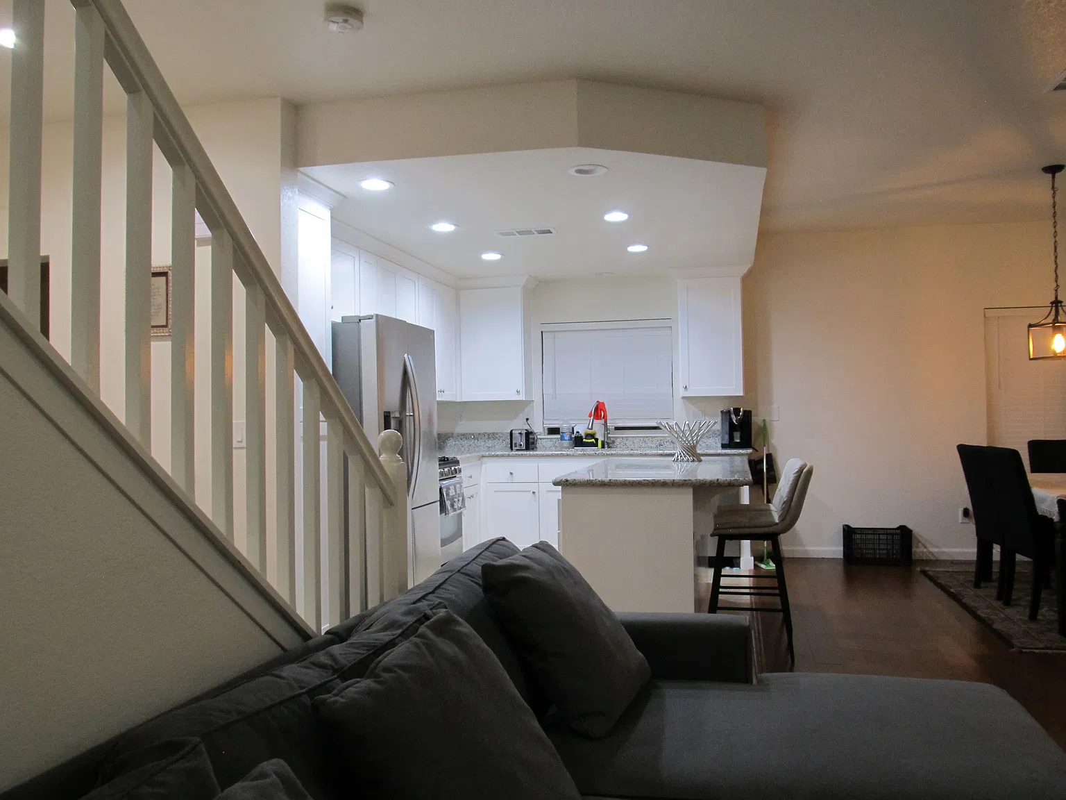 4 bed, 2171 sqft, $2,950 — Photo 3