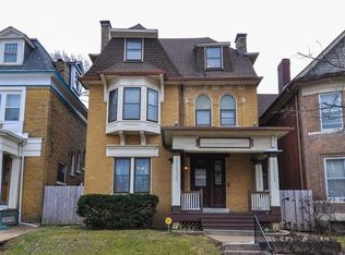 3920 Russell Blvd, Saint Louis, MO 63110