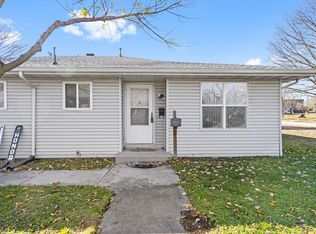 716 E Locust St, Springfield, MO 65803