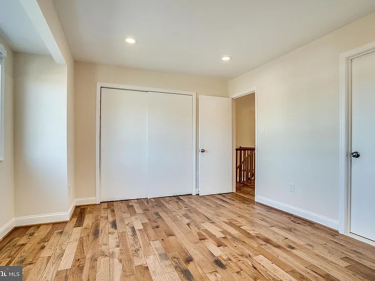 6505 Gretna Green Way — Photo 20
