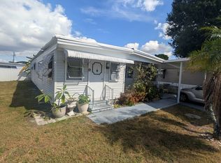 7499 46th Ave N Lot 48, St Petersburg, FL 33709