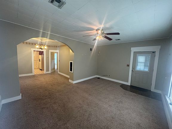 5th image of 1016 E 15th Ave