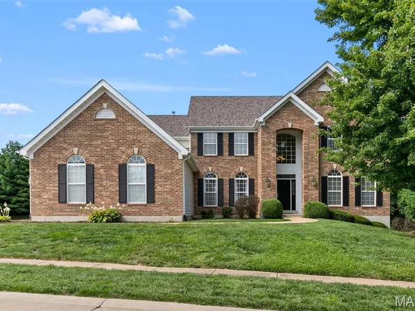 4053 Portland Ridge Dr, Florissant, MO 63034