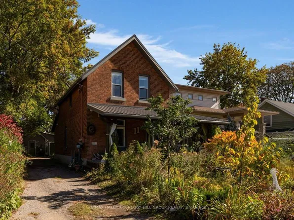 11 Frances St N, Barrie, ON L4N 1Z1