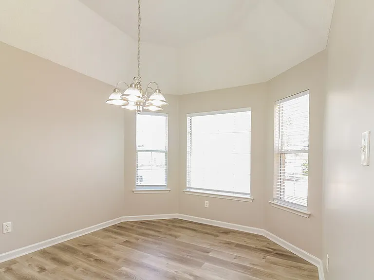 5842 Carrel Cv — Photo 7