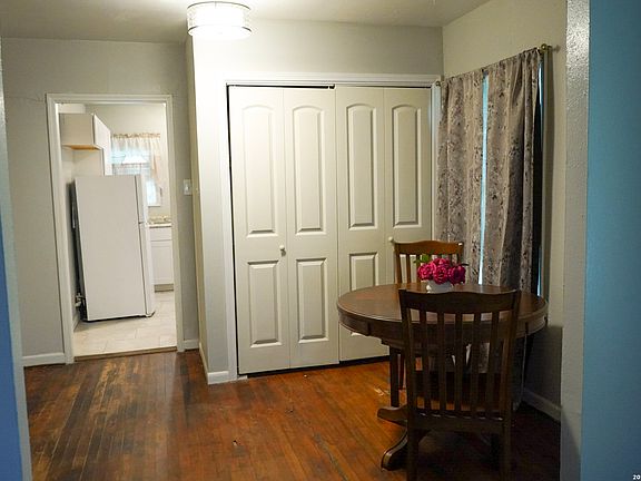3rd image of 224 WESTMINSTER AVE