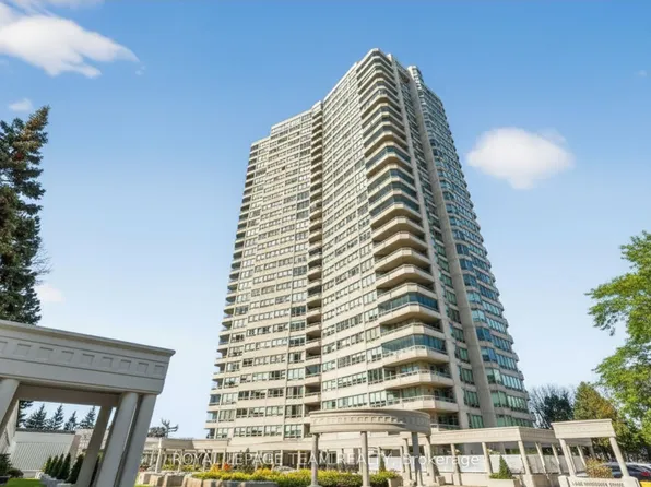 1480 Riverside Dr #503, Ottawa, ON K1G 5H2