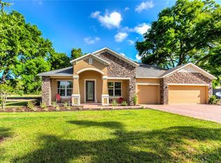 24415 Woodhill Ct, Sorrento, FL 32776