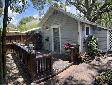 402 E Hanna Ave, Tampa, FL, 33604