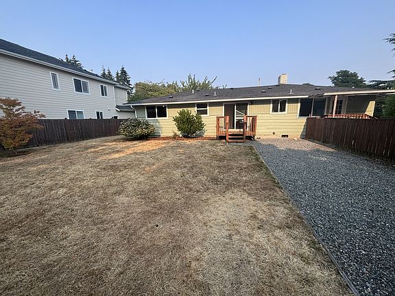 3rd image of 10731 21st Ave SW