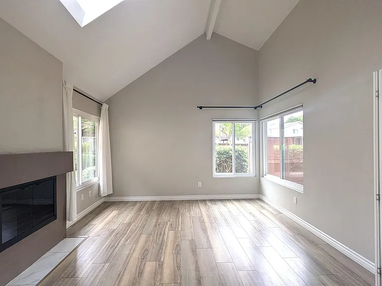 5057 Abuela Dr — Photo 4
