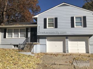 8306 E 106th St, Kansas City, MO 64134