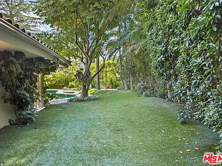 1681 Stone Canyon Rd — Photo 28