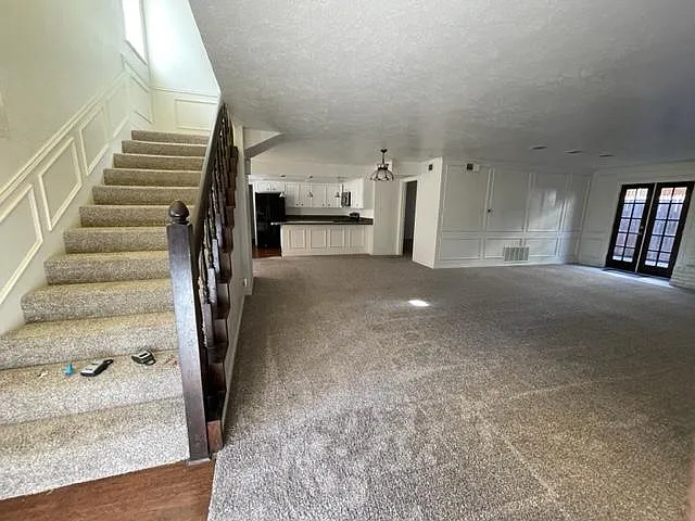 919 N Elm St #A — Photo 12