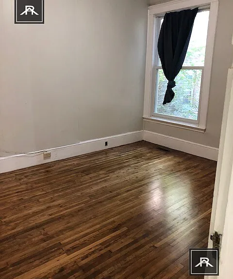 130 Glenville Ave #1 — Photo 8