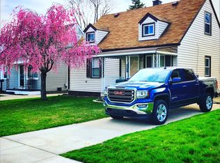 26121 Dartmouth St, Madison Heights, MI 48071
