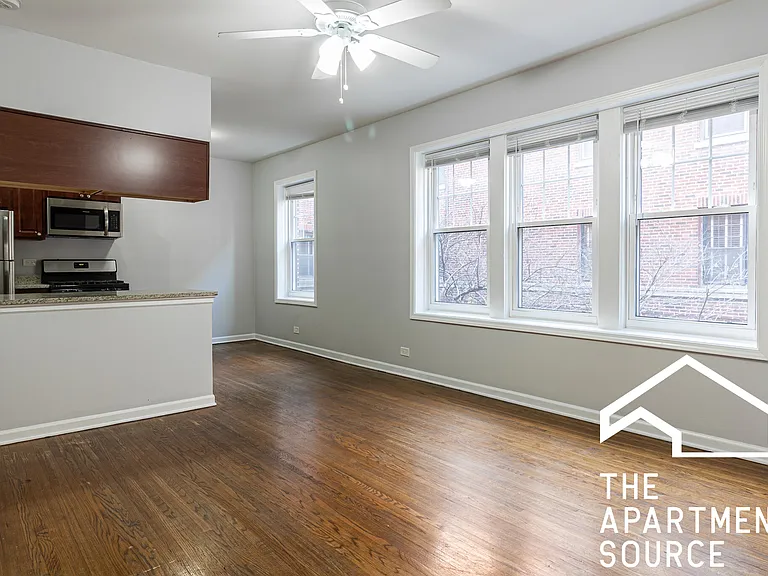3718 N Sheffield Ave #3 — Photo 4