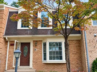 7385 Jiri Woods Ct, Springfield, VA 22153