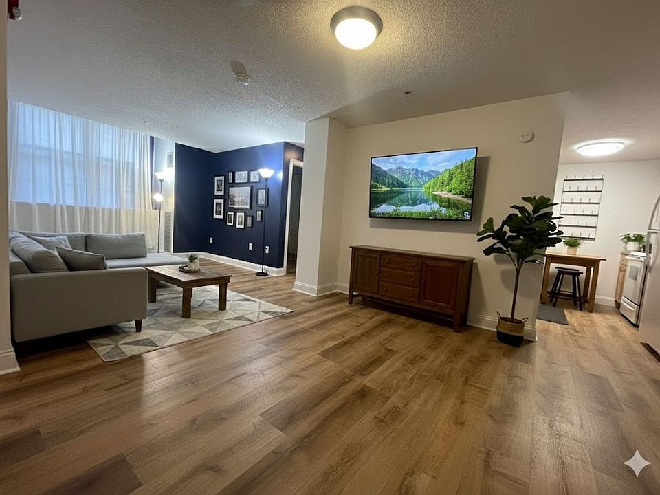 1st image of 200 Market St #3213-3