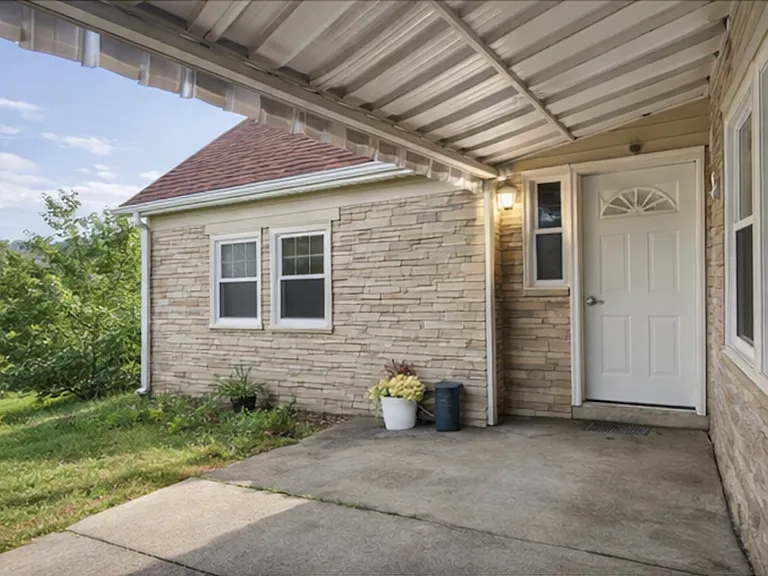 740 Large Ave — Photo 8
